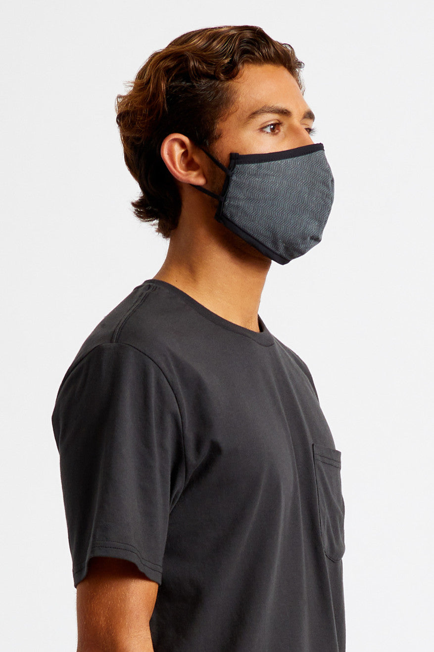 Mascarilla Brixton Antimicrobial 4-Way Stretch Unisex Negras | CWBKIY657